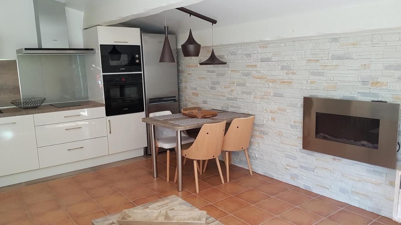 Au Bord De L'Alzon Apartment Uzes Ngoại thất bức ảnh