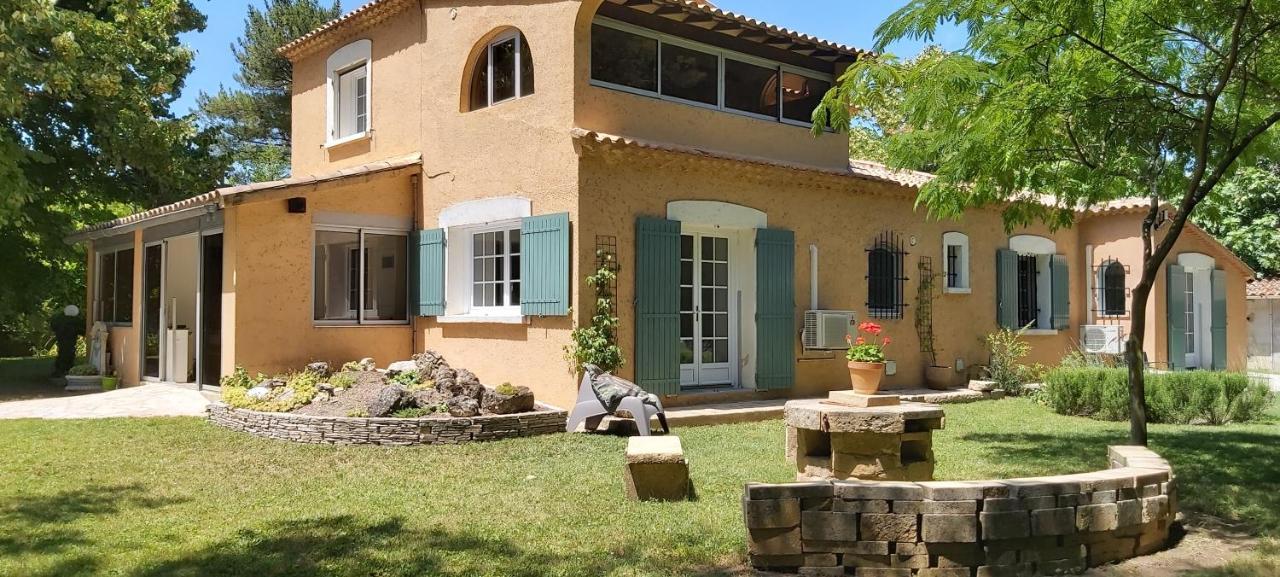 Au Bord De L'Alzon Apartment Uzes Ngoại thất bức ảnh