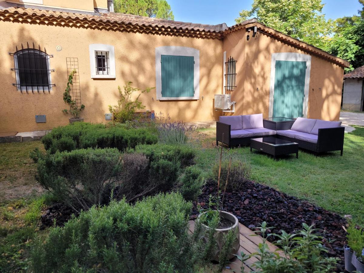 Au Bord De L'Alzon Apartment Uzes Ngoại thất bức ảnh