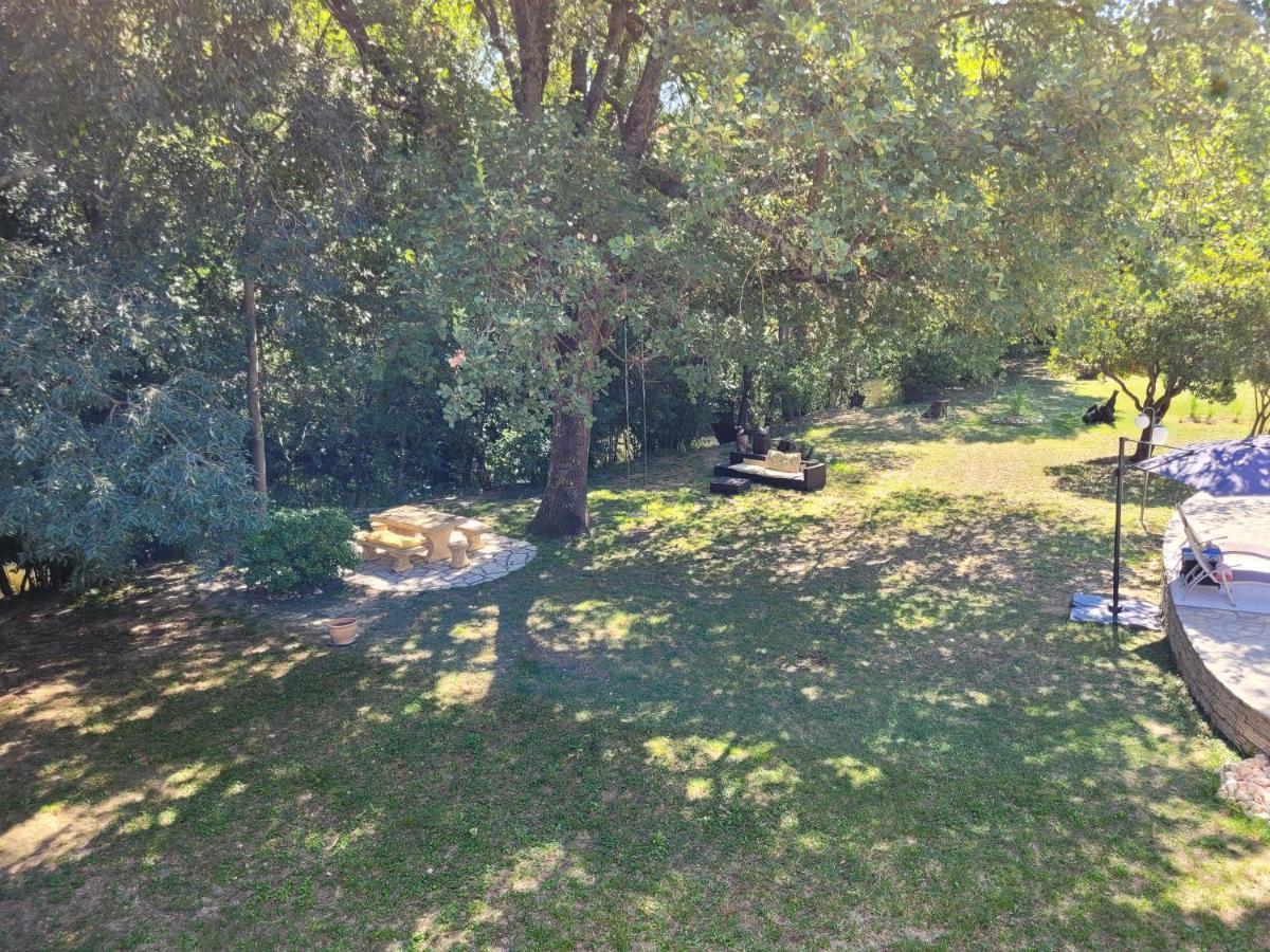 Au Bord De L'Alzon Apartment Uzes Ngoại thất bức ảnh