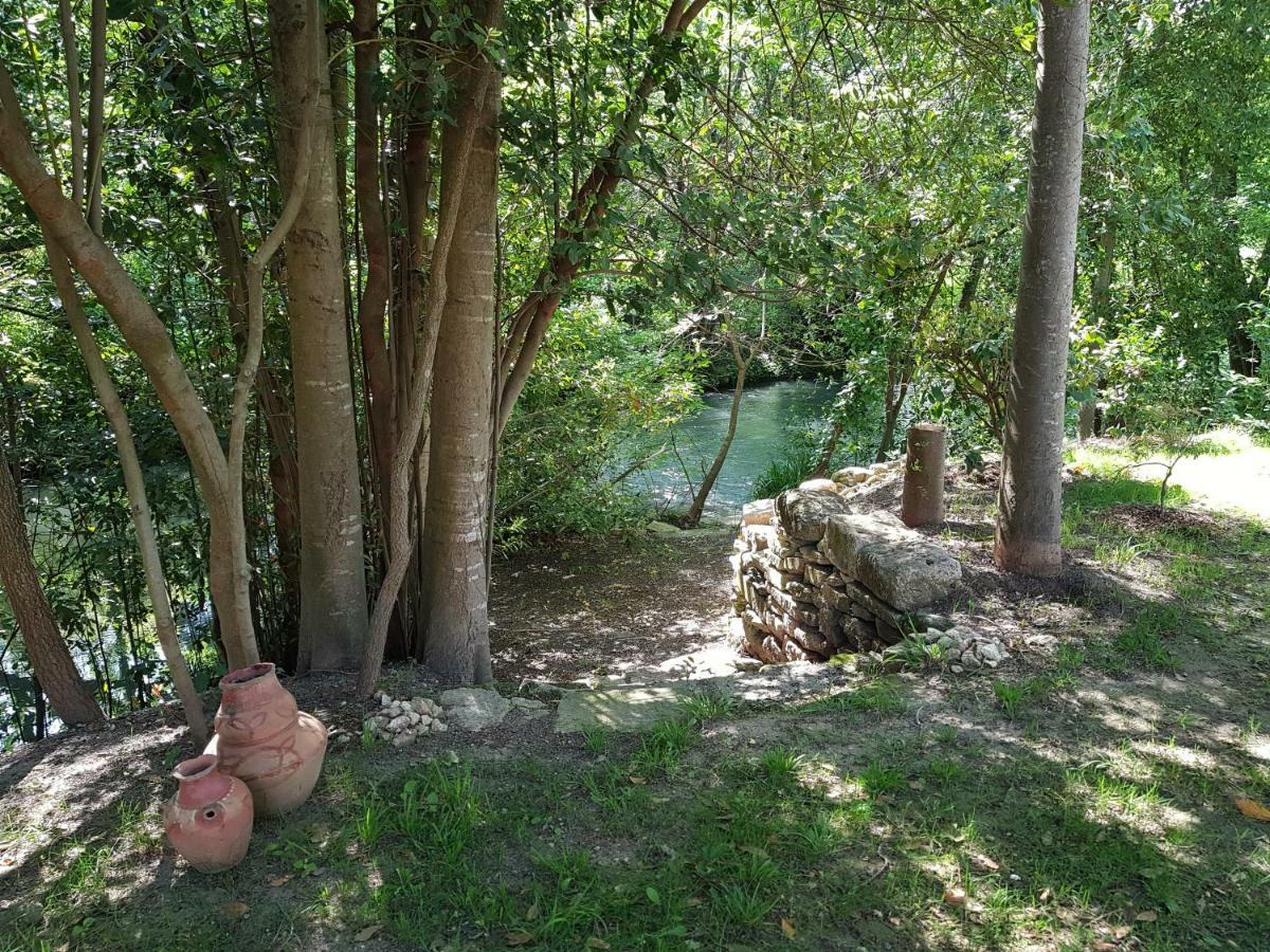 Au Bord De L'Alzon Apartment Uzes Ngoại thất bức ảnh
